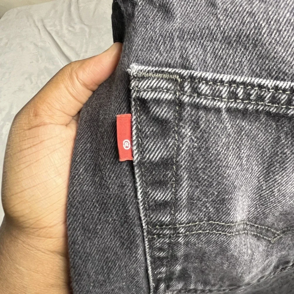 Levi's 501 R Only Jeans 32x34 Black Faded Button Fly Original Fit Straight Denim